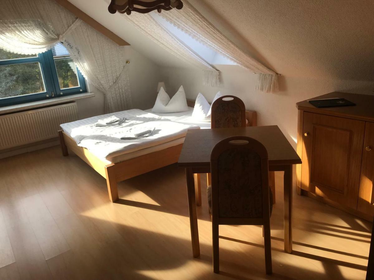 Landpension Germania Neuhausen  Dış mekan fotoğraf